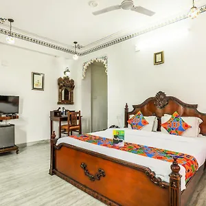 Fabhotel Pichola Haveli Hotel